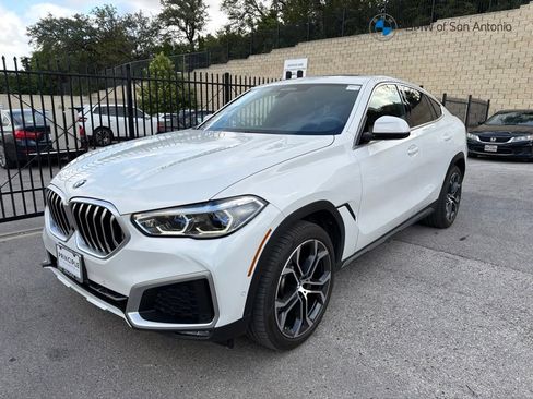 Used 2021 BMW X6 xDrive40i w/ Executive Package 2 AWD/4WD image 1