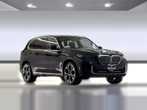 Used 2026 BMW X5 sDrive40i w/ Climate Comfort Package RWD image 6