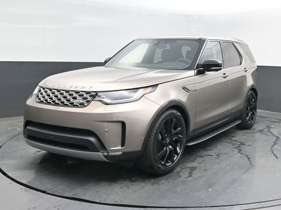 New 2025 Land Rover Discovery S