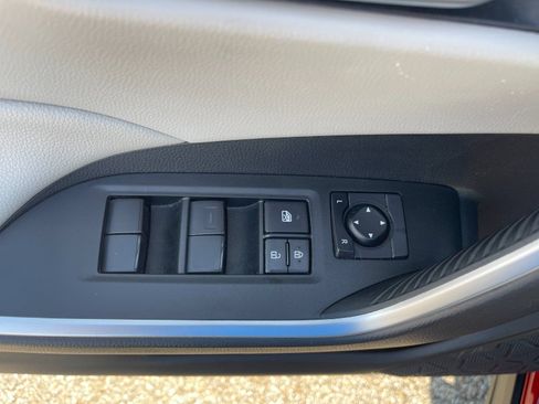 Used 2020 Toyota RAV4 XLE w/ All Weather Liner Package AWD/4WD image 12