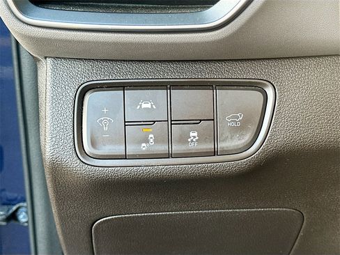 Used 2019 Hyundai Santa Fe FWD image 10