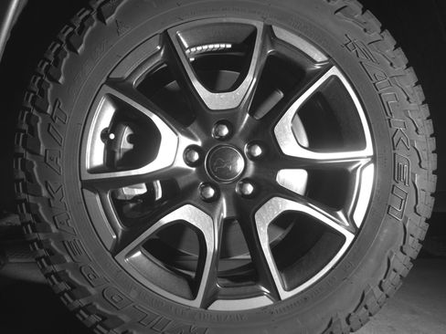 Used 2025 Jeep Compass Trailhawk AWD/4WD image 12