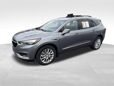 Used 2021 Buick Enclave Premium w/ Sun and Sites Package image 2