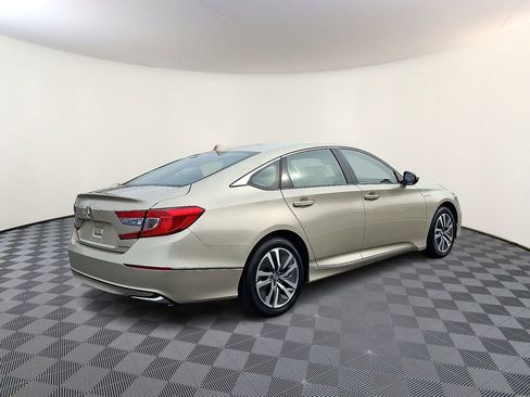 Used 2018 Honda Accord EX-L image 9