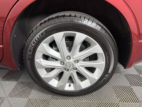 Used 2018 Buick Envision Premium AWD/4WD image 18
