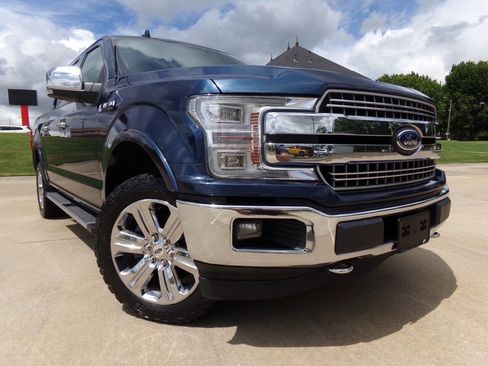 Used 2018 Ford F150 Lariat w/ Equipment Group 502A Luxury AWD/4WD image 10