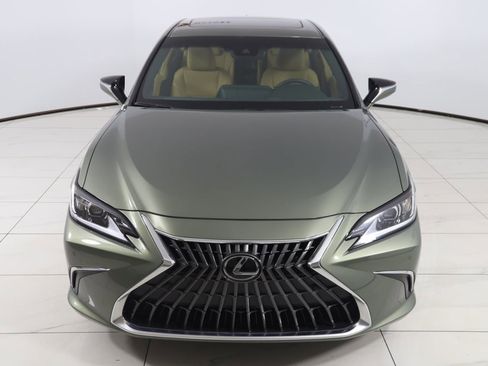 Used 2024 Lexus ES 350 w/ Premium Package image 54