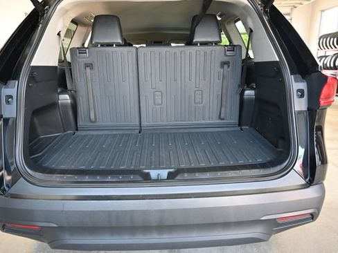 Used 2024 Toyota Grand Highlander AWD image 29