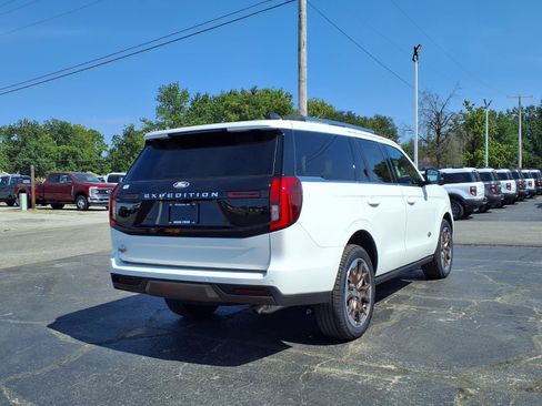 New 2027 Ford Expedition King Ranch AWD/4WD image 2