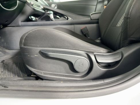Used 2021 Hyundai Elantra SEL w/ Convenience Package image 14