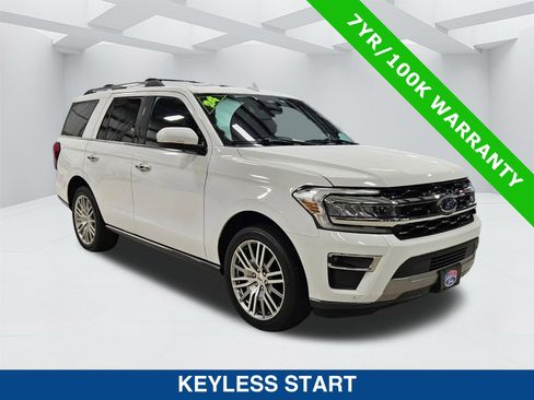 Certified 2024 Ford Expedition Limited image 2
