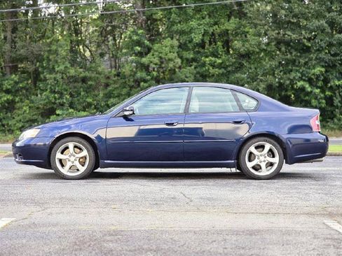 Used 2005 Subaru Legacy 2.5GT Limited AWD/4WD image 2