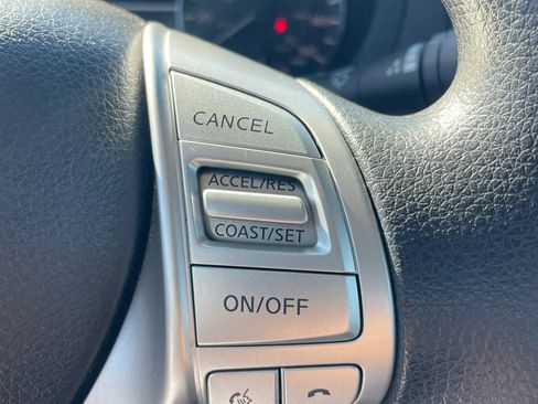 Used 2016 Nissan Altima 2.5 S w/ Power Driver Seat Package FWD image 16