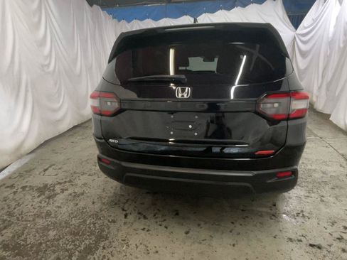 Used 2023 Honda Pilot LX image 8