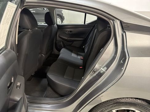 Used 2025 Nissan Sentra SV FWD image 21