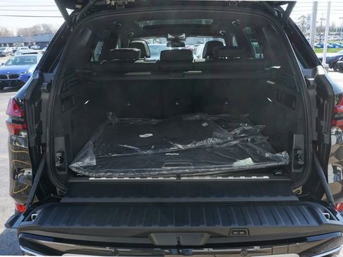 New 2026 BMW X5 xDrive50e image 8