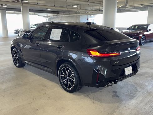 Used 2025 BMW X4 xDrive30i image 6