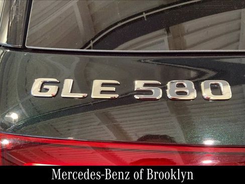 Used 2024 Mercedes-Benz GLE 580 4MATIC image 12