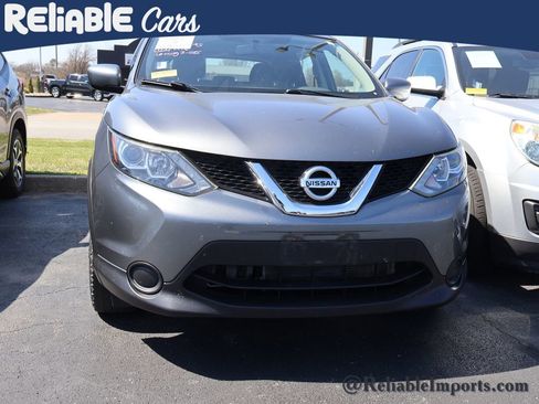 Used 2017 Nissan Rogue Sport S w/ S Appearance Package image 5