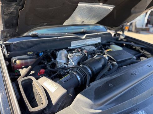 Used 2018 Chevrolet Silverado 3500 High Country w/ Duramax Plus Package image 13