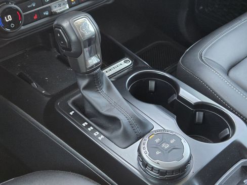 Used 2025 Ford Bronco Big Bend AWD/4WD image 9
