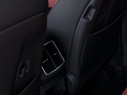 New 2026 Kia Sportage SX image 22