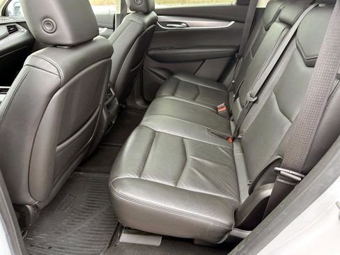 Used 2019 Cadillac XT5 Luxury image 10