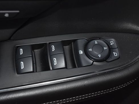 Used 2024 Buick Envision Preferred AWD/4WD image 5