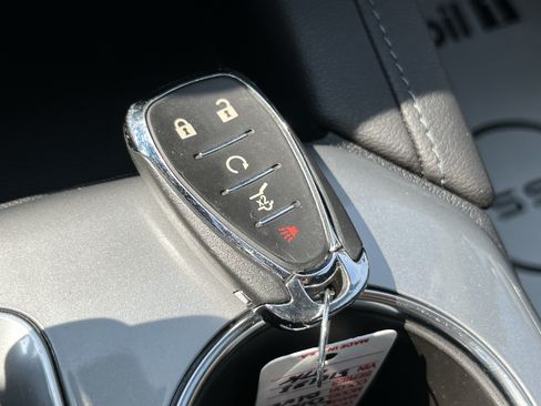 Used 2021 Chevrolet Blazer LT AWD/4WD image 32