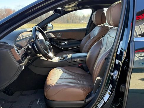 Used 2019 Mercedes-Benz S 560 4MATIC Sedan image 10