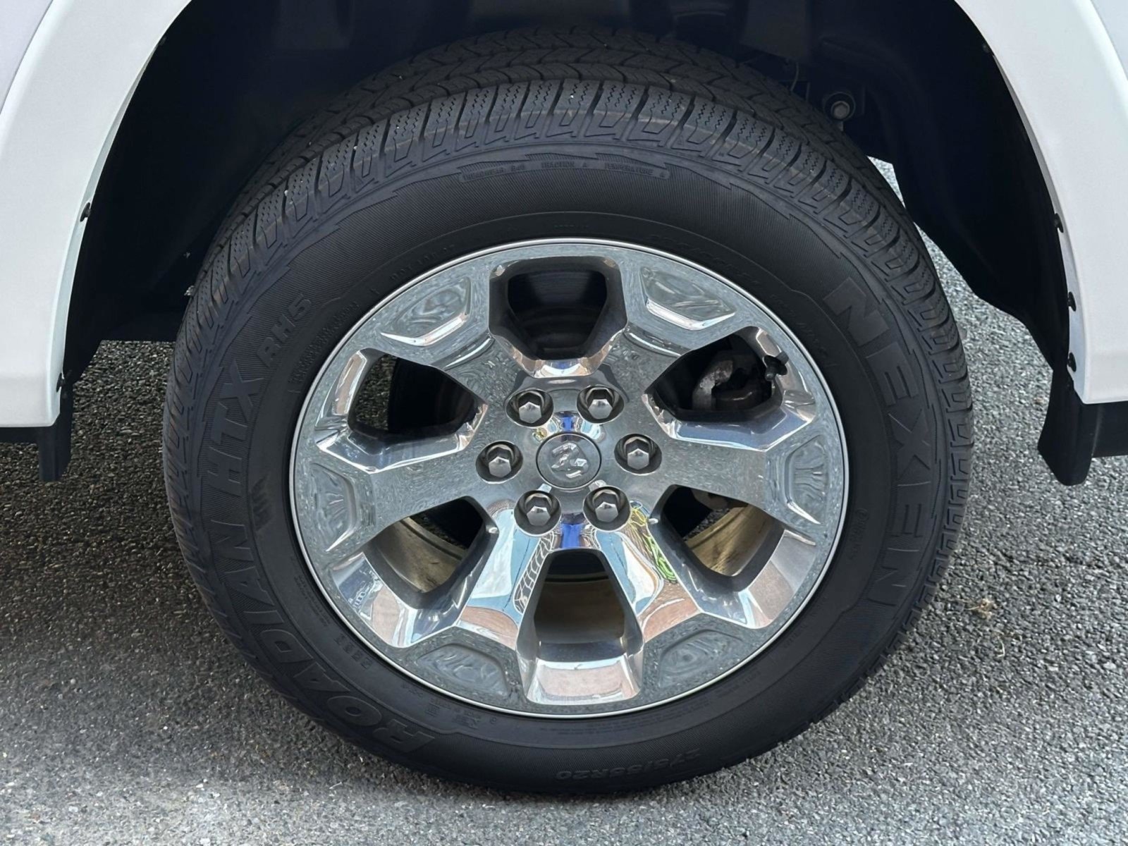 Used 2025 RAM 1500 Big Horn AWD/4WD image 12