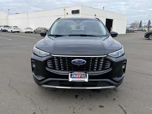 Used 2024 Ford Escape Platinum image 7