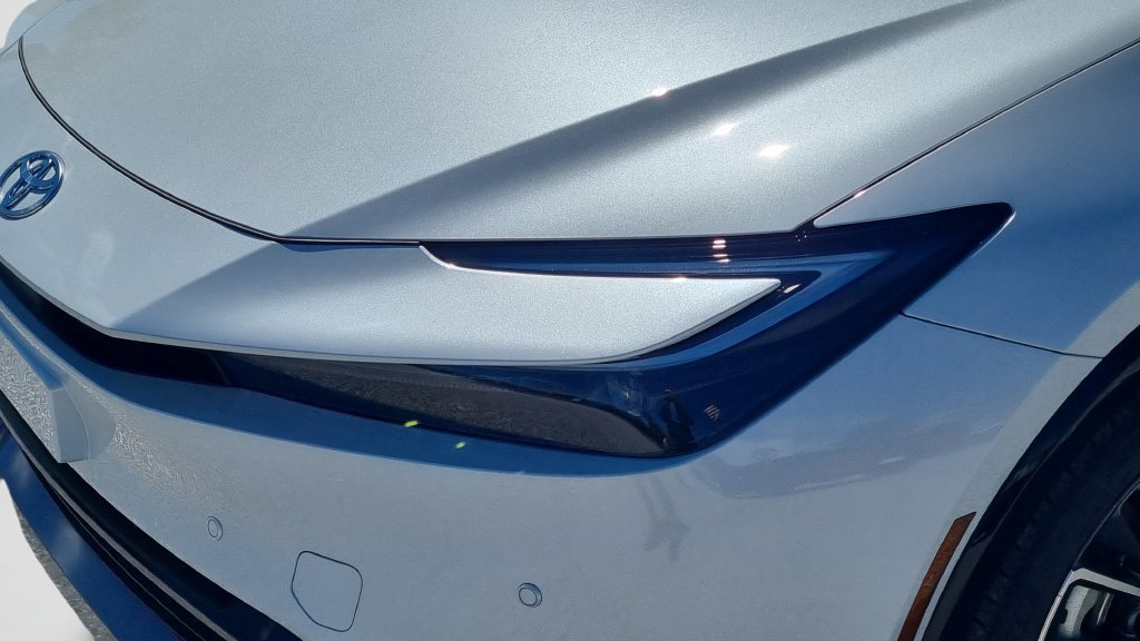 New 2027 Toyota Prius XLE FWD image 27