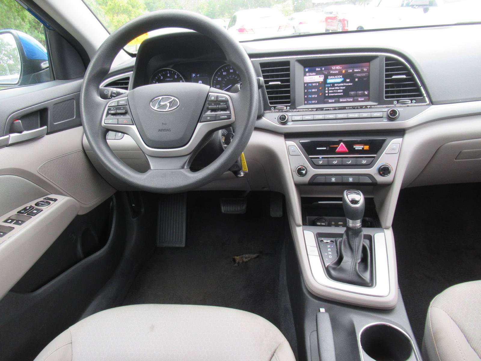 Used 2018 Hyundai Elantra SEL FWD image 12