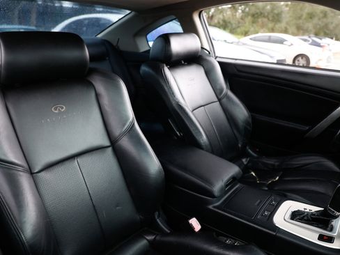 Used 2007 INFINITI G35 Coupe w/ Premium Pkg image 16