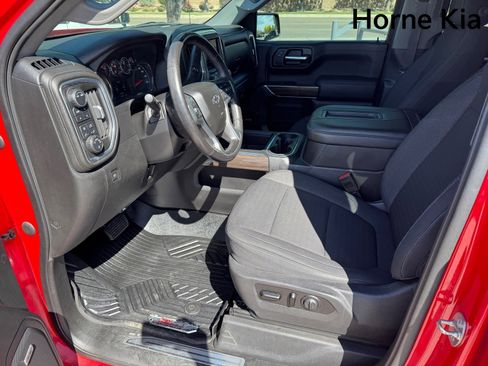 Used 2020 Chevrolet Silverado 1500 LT Trail Boss image 9