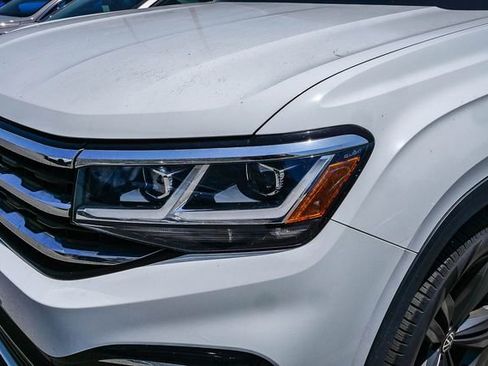 Used 2021 Volkswagen Atlas SE w/ Panoramic Sunroof Package FWD image 7
