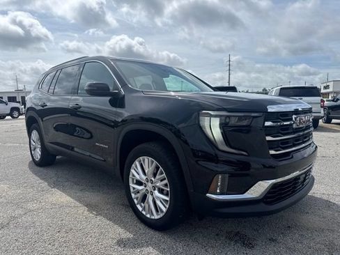 Used 2025 GMC Acadia Elevation w/ Elevation Premium Package FWD image 7