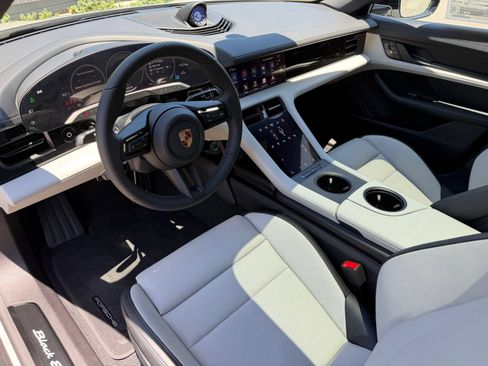 New 2026 Porsche Taycan RWD image 4