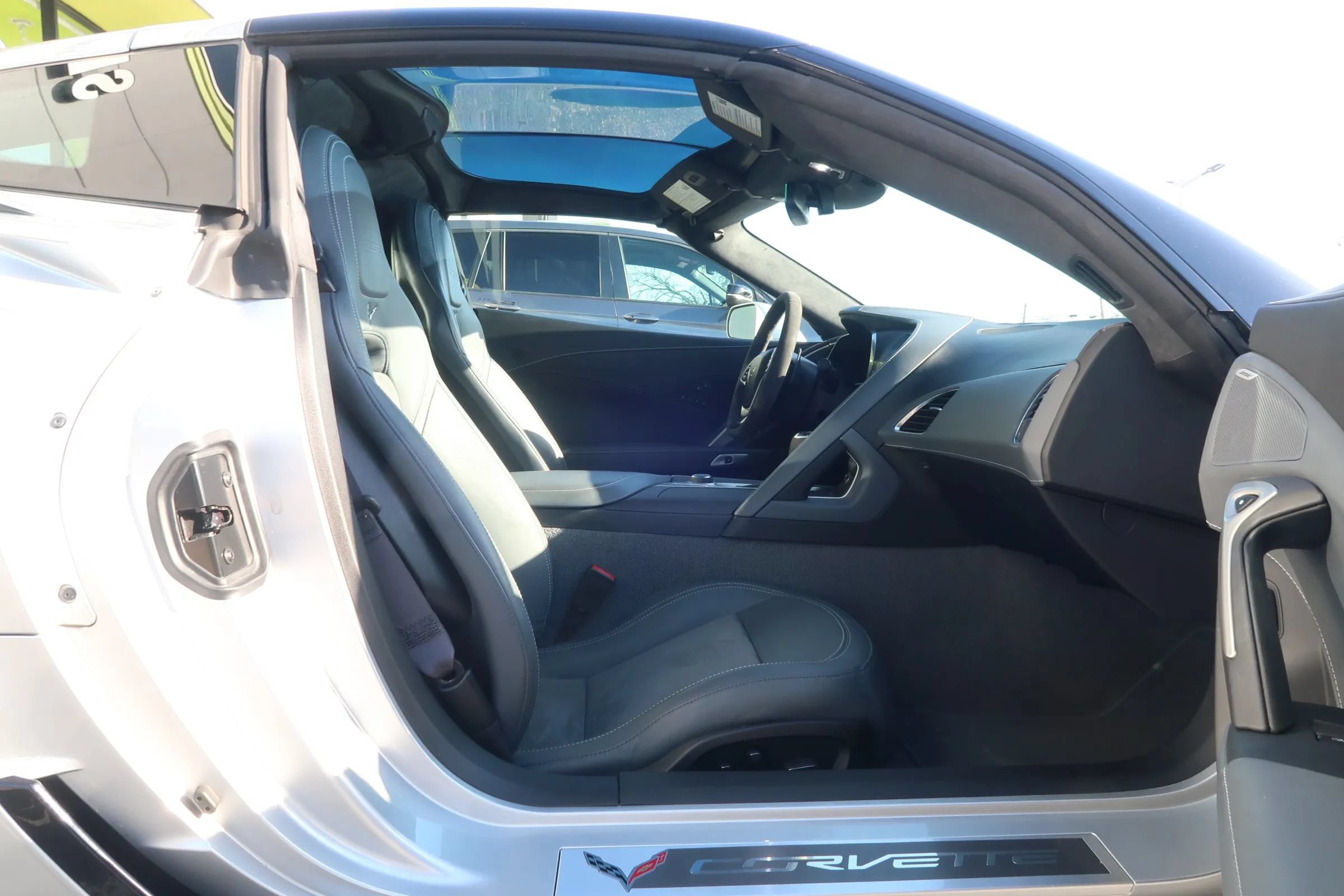 Used 2017 Chevrolet Corvette Z06 RWD image 18
