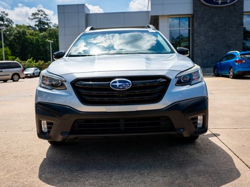 Used 2021 Subaru Outback Onyx Edition XT w/ Popular Package #2 AWD/4WD image 12