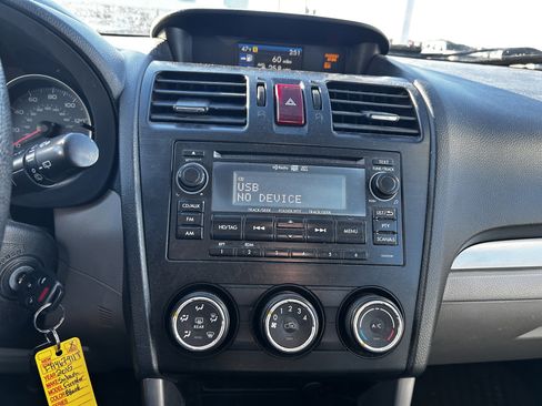 Used 2015 Subaru Forester 2.5i Premium w/ All-Weather Package image 15