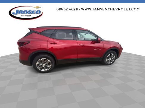 Used 2024 Chevrolet Blazer LT w/ Convenience Package FWD image 9