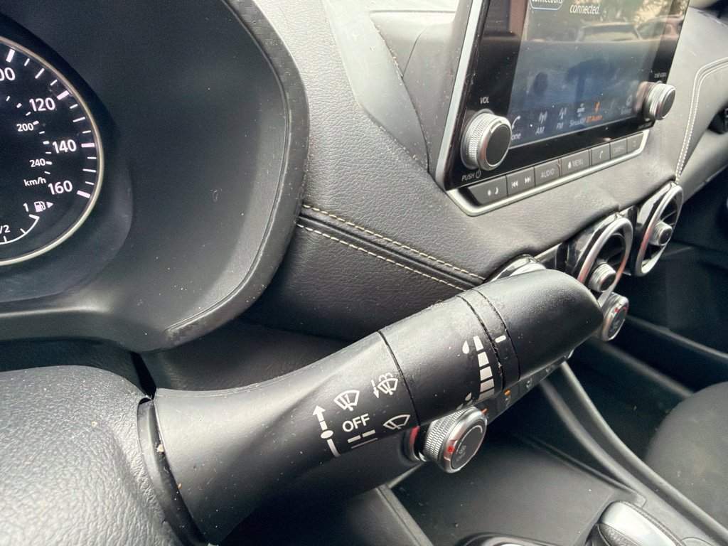 Used 2025 Nissan Sentra SV FWD image 28