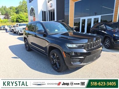 Certified 2025 Jeep Grand Cherokee Altitude