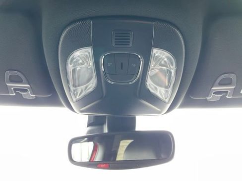 New 2026 Jeep Compass Latitude image 21