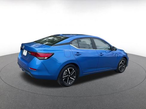 Used 2025 Nissan Sentra SV image 15