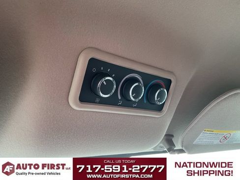 Used 2018 Chevrolet Express 2500 w/ Driver Convenience Package RWD image 20