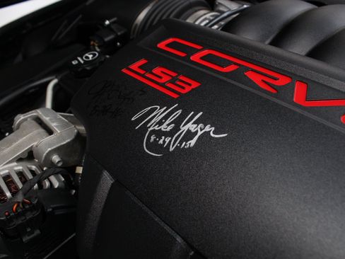 Used 2013 Chevrolet Corvette Grand Sport w/ 3LT Preferred Equipment Group RWD image 33