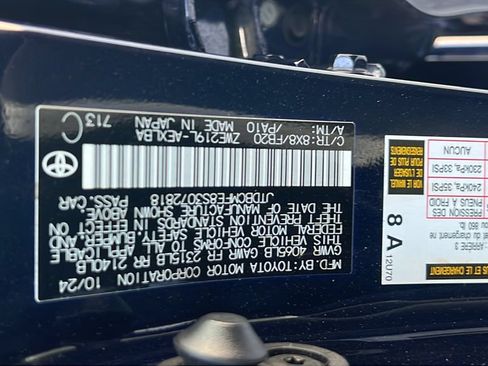 Used 2025 Toyota Corolla LE FWD image 21